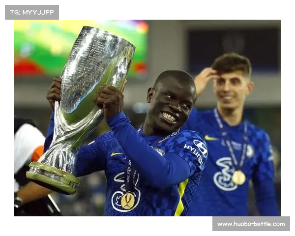 英格兰足球超级联赛：切尔西中场坎特抢断反击